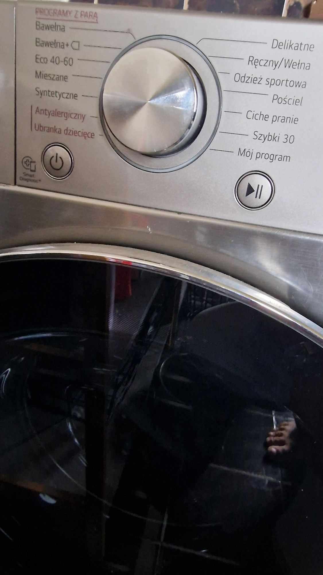 Pralka LG 9 kg Wifi model F4WN409S2T