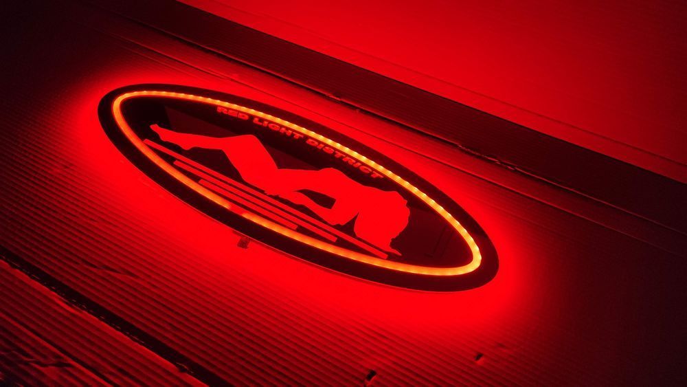 Red light district lustro LED , logo na tylną sciane TIR,I01-CZERW