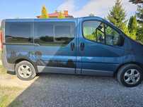 Opel vivaro 9 miejsc z zabudową kempingową