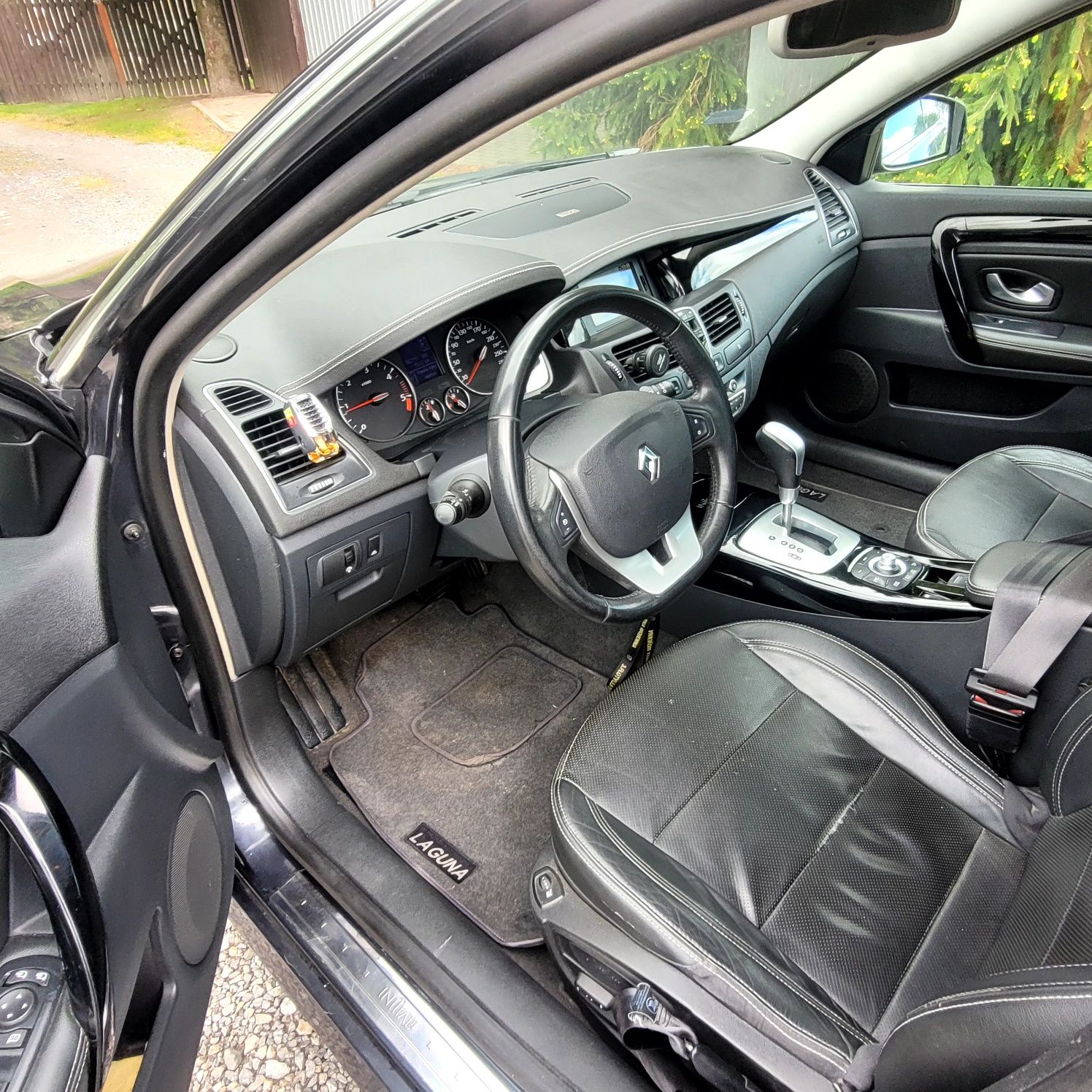 RENAULT Laguna 3. 2.0 dci 2011