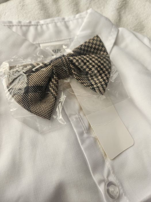 Garnitur chłopięcy z muchą + koszula