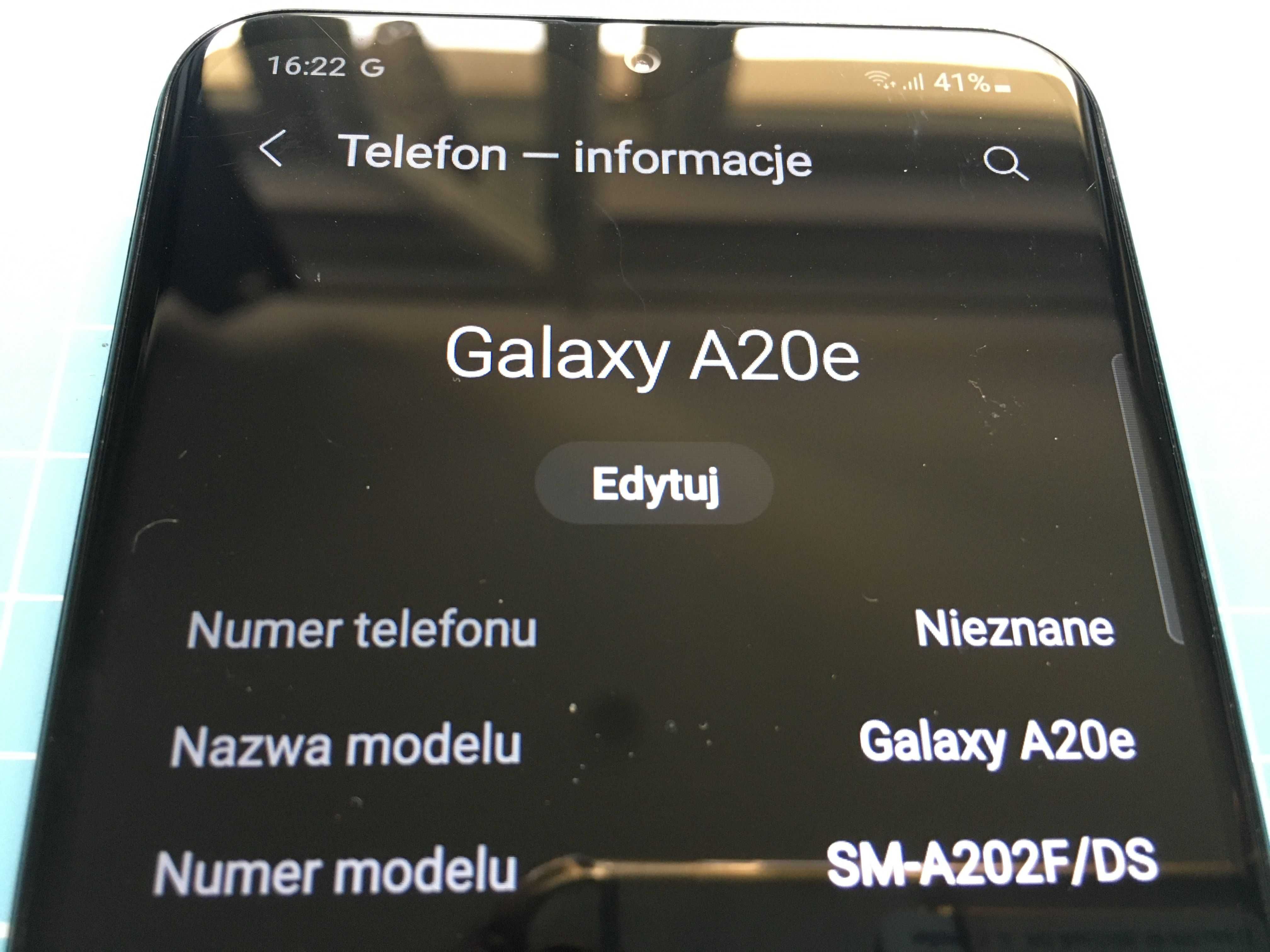 SAMSUNG Galaxy A20e 3GB/32GB sporadycznie używany
