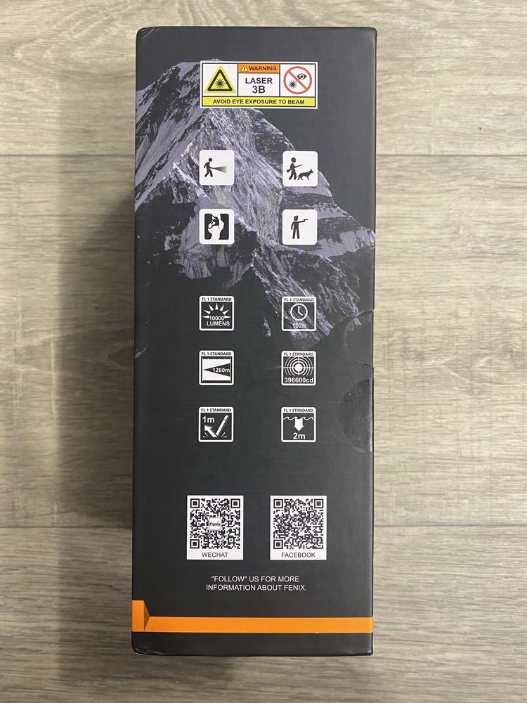 Ліхтар ручний пошуковий лазерний Fenix LR36R