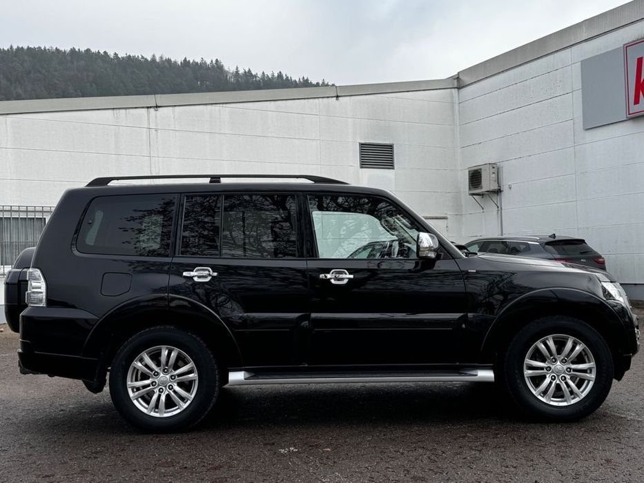 Разборка запчасти двигун Mitsubishi Pajero Wagon 3/4 3,8 3,5 3,2 3.0