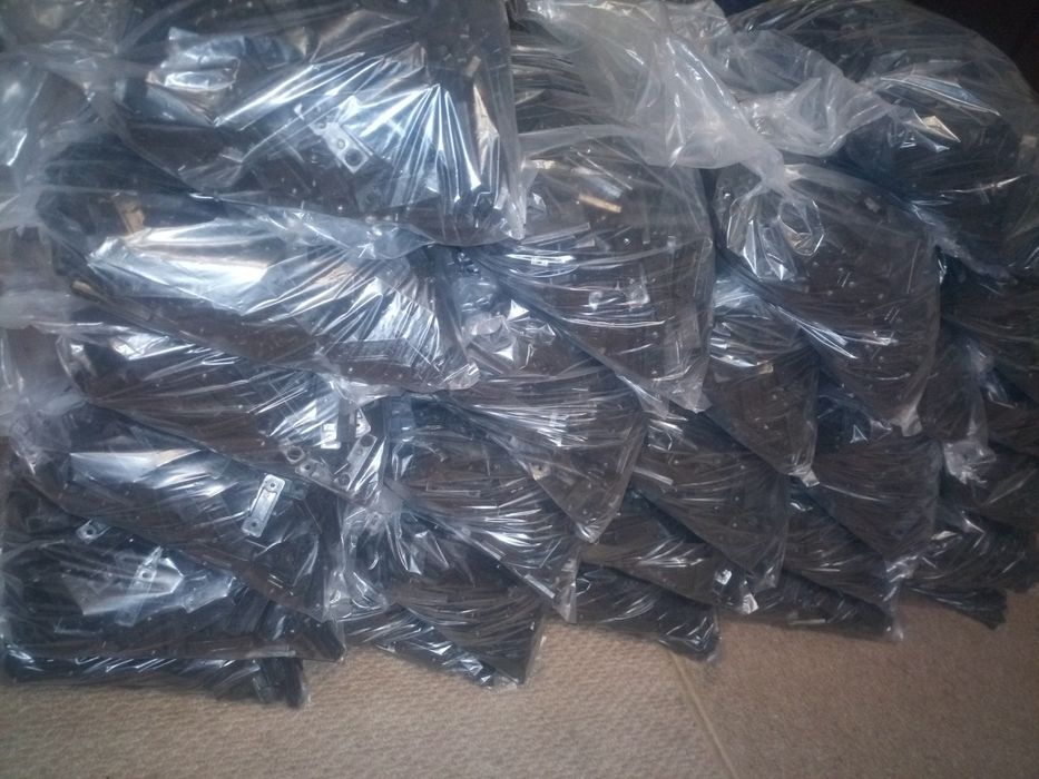 Опора меблева під два саморіза