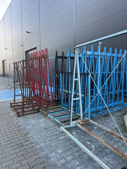 Stojak do transportu szyb