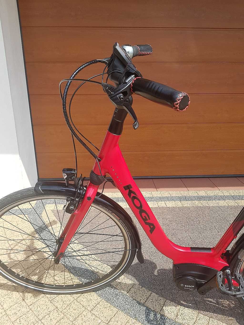 Piękny rower elektryczny - Koga -  Bosch Active Line - jak nowy !