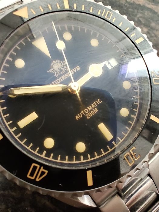 Addiesdive, Steeldive, Pilot