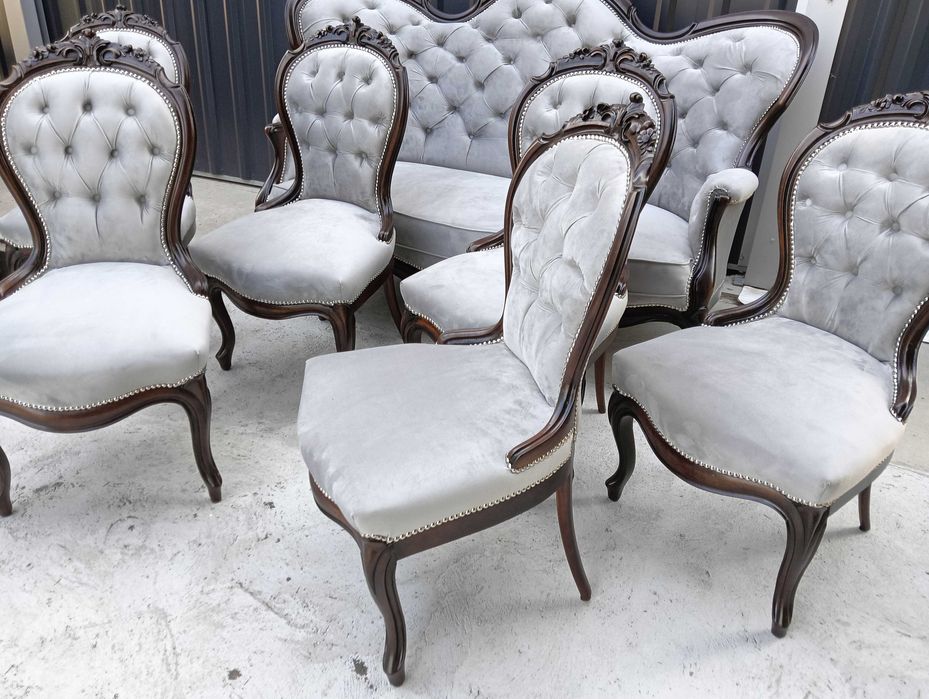 Wypoczynek z fotelami antyk ludwik po renowacji