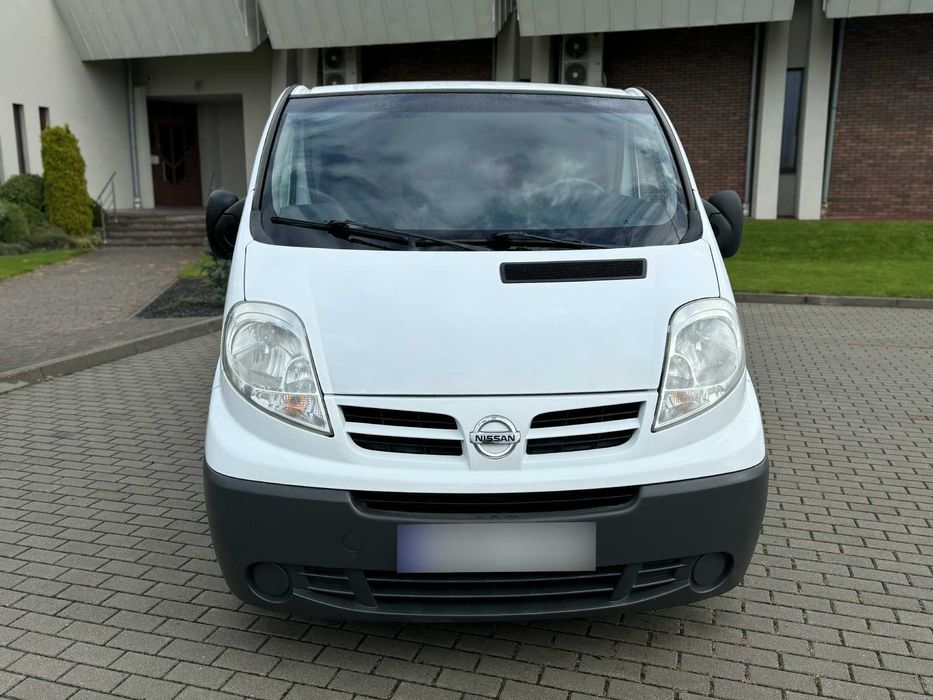 Renault Trafic 2.5 DCi Lift LONG Klima 2x Drzwi Przesuwne Hak (vivaro)