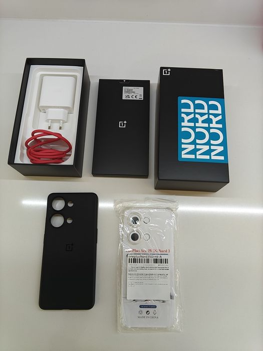 Oneplus Nord 3 - 5G de 16 GB RAM e 256 GB armazenamento