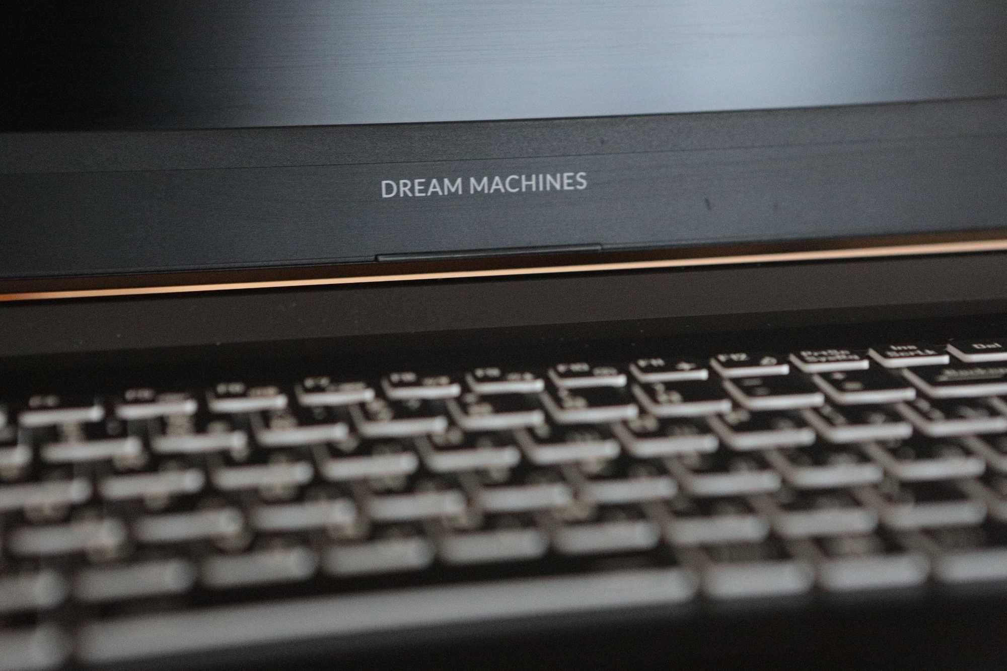 Ноутбук Dream Machines RT2070-15 (RT2070-15UA51)