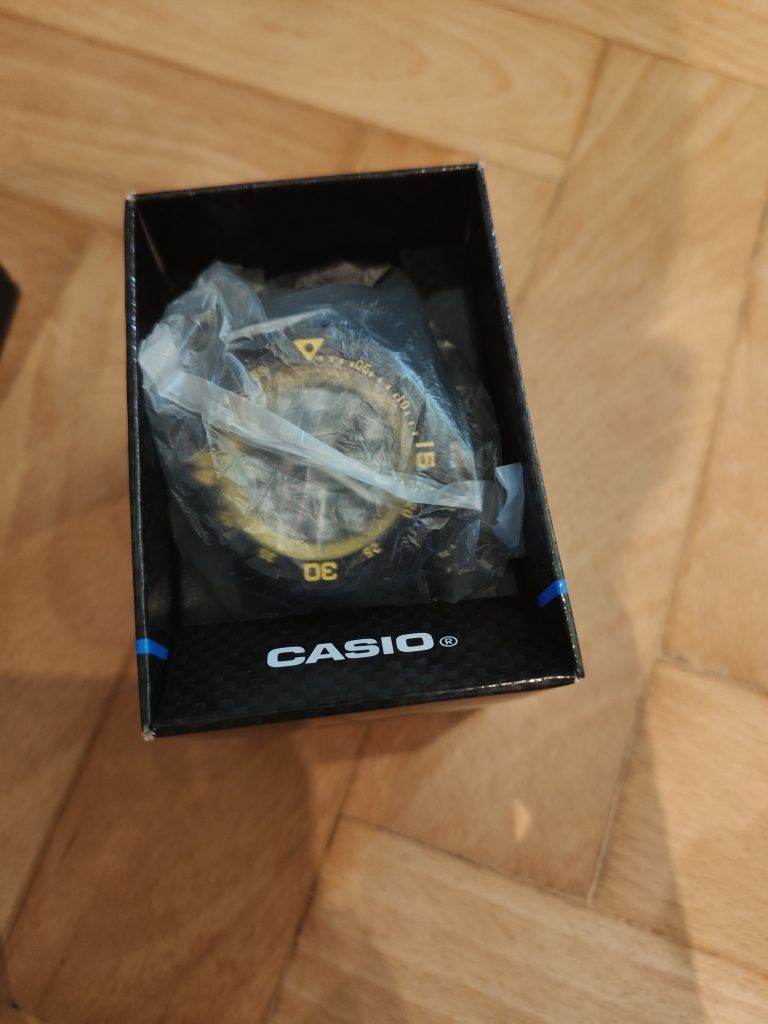 Zegarek męski CASIO MRW-200HC-2BVDF 10 Bar