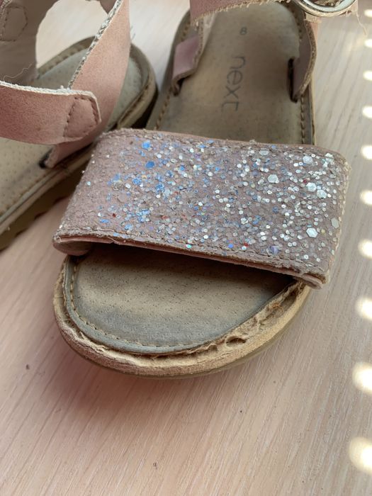 Босоніжки дитячи