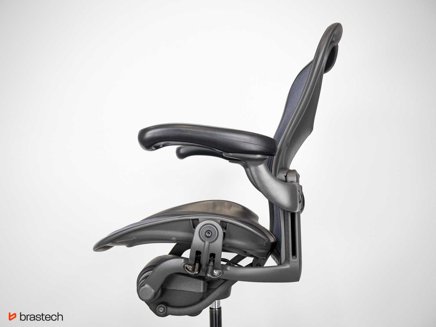 Fotel biurowy obrotowy  Herman Miller  Classic Aeron rozmiar B