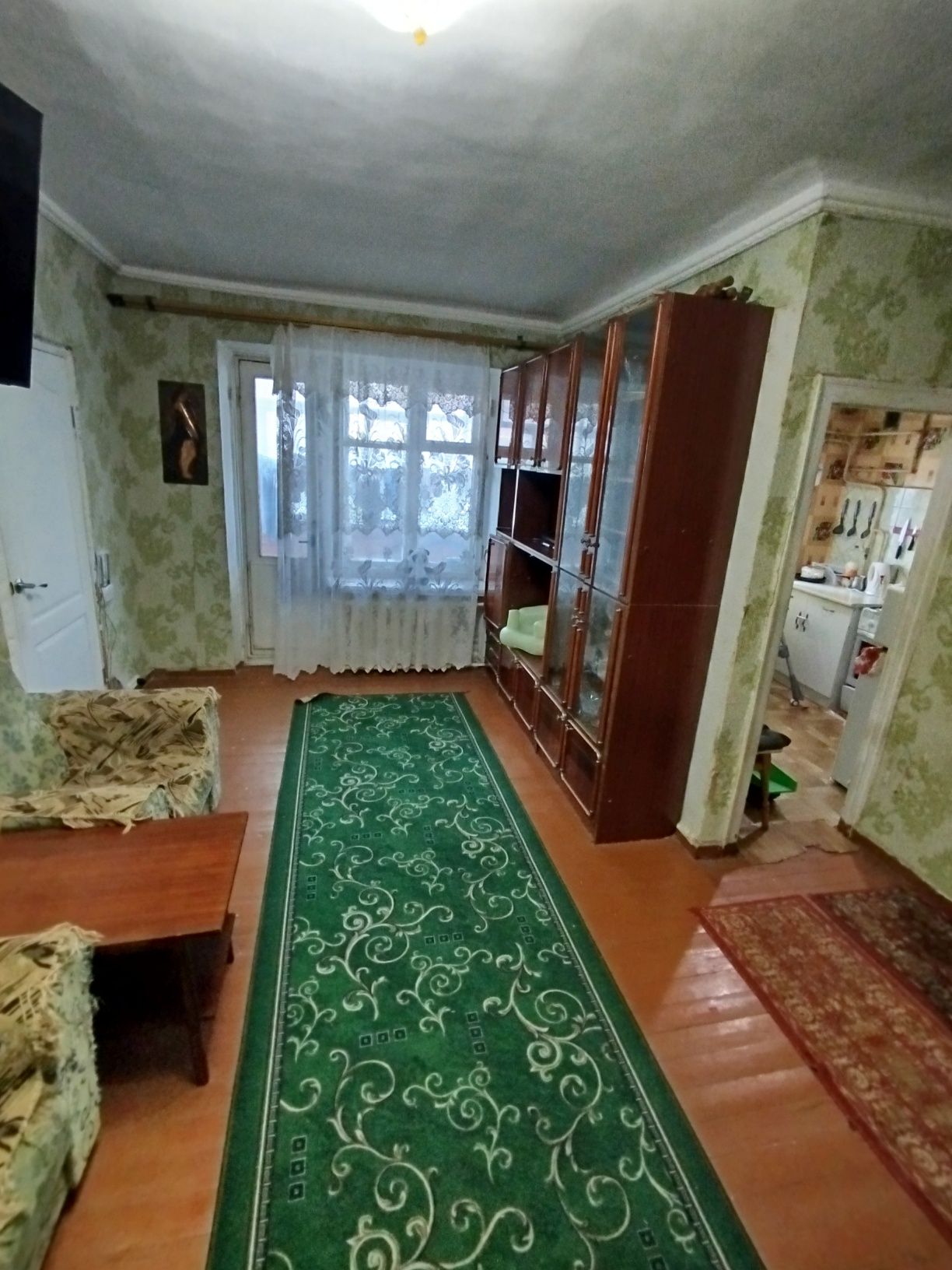Продам 3 кім.кв. в центрі м. Сміла