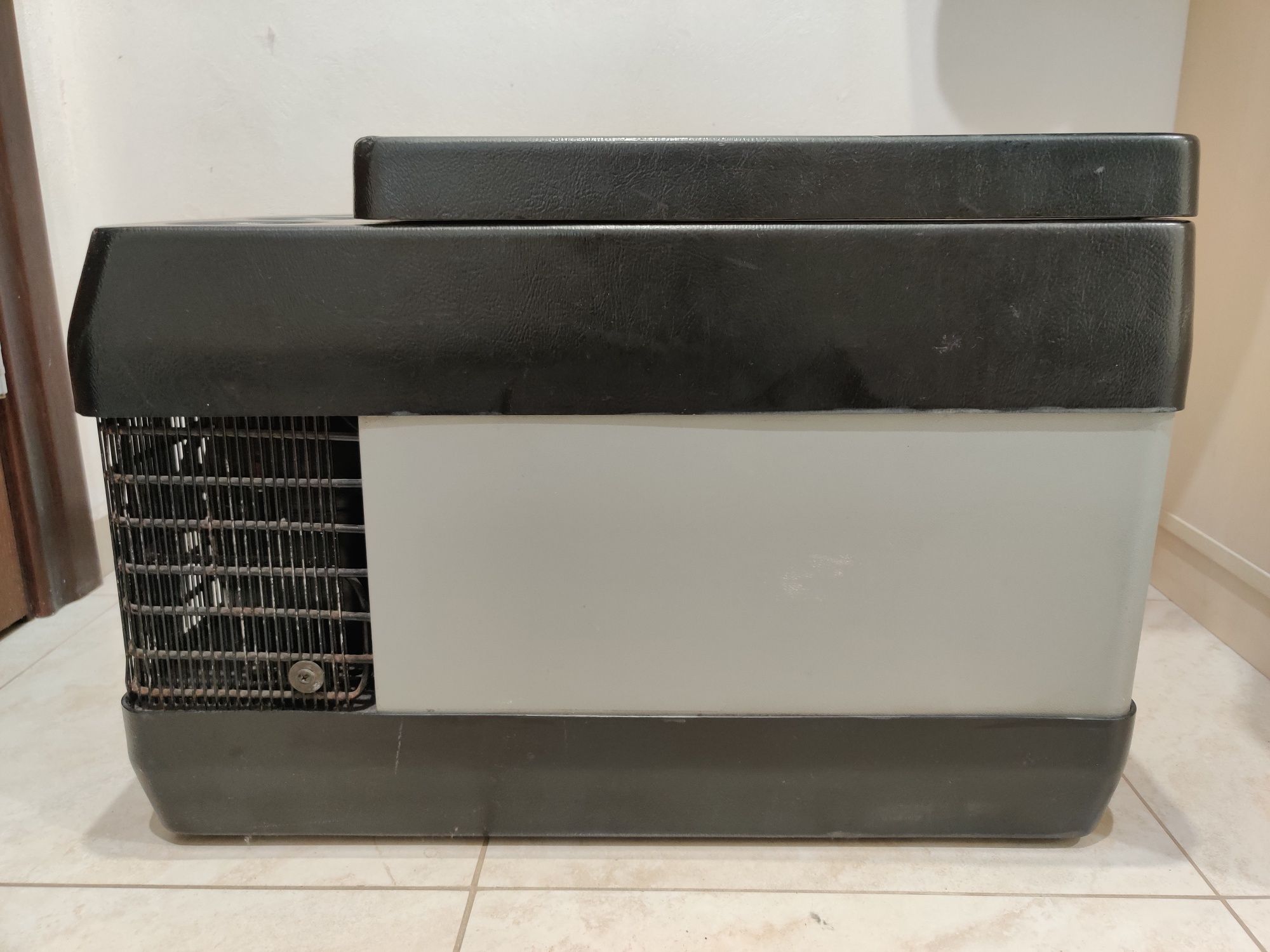 Авто Холодильник компрессорный WAECO CoolMatic 30л (Германия)