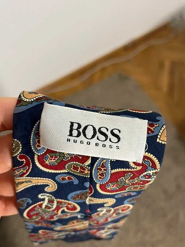 Hugo Boss krawat wzorzysty bawełniany made in italy