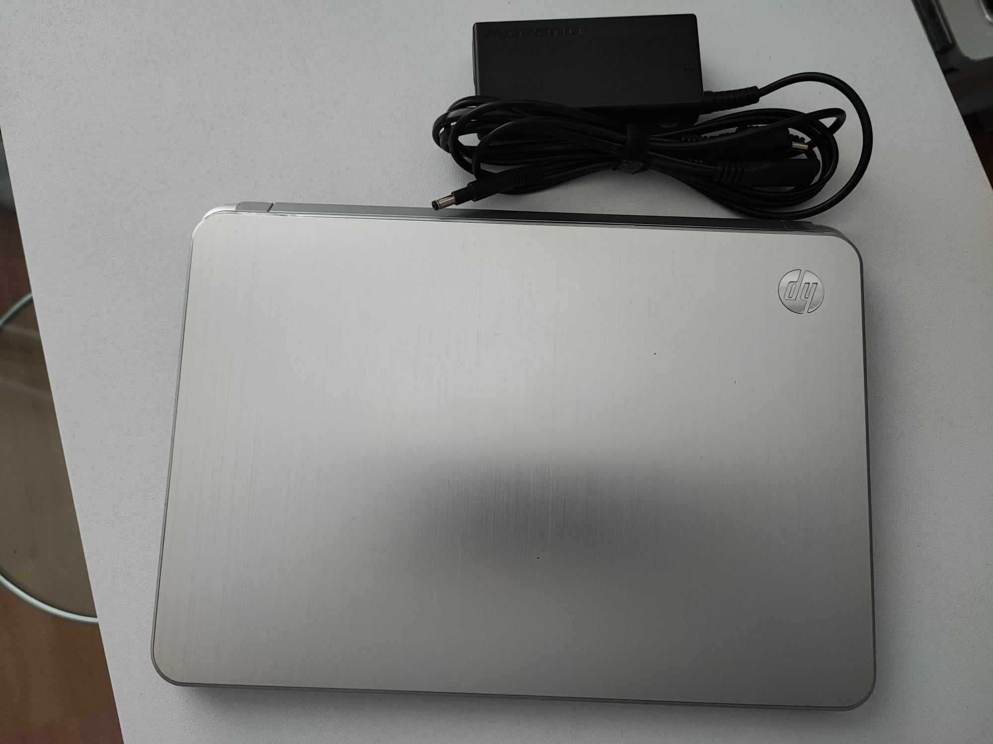 Laptop Spectre XT Pro 13-b000