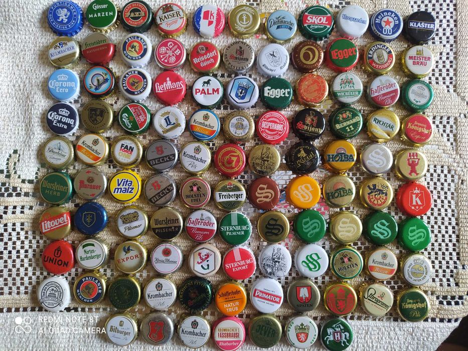 Zestaw 106 kapsli od piwa zagranicznych browarów