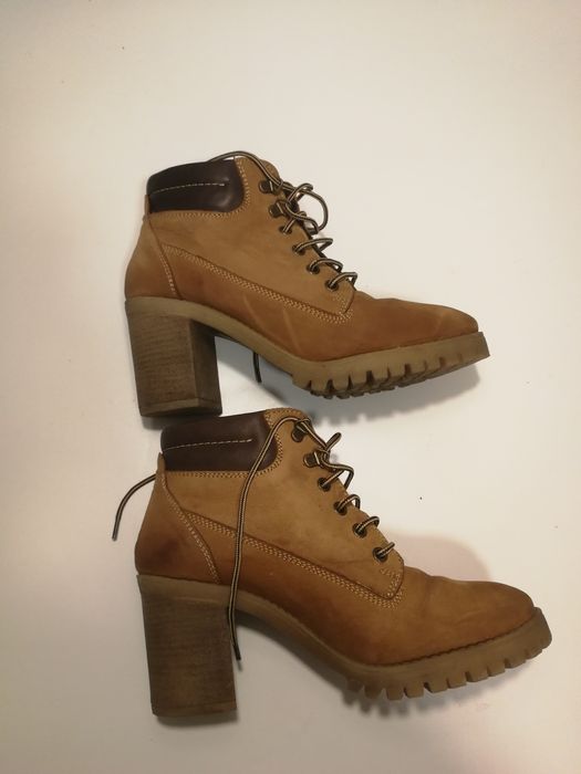 Miodowe skórzane trapery botki Lasocki na obcasie rozmiar 38