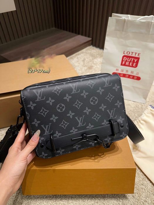 Louis Vuitton Steamer сумка мужская черная monogram барсетка