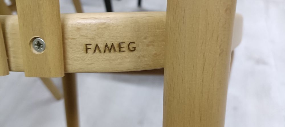 Krzesła gięte Thonet Fameg Radomsko 2 kolory 33szt nowe A 788