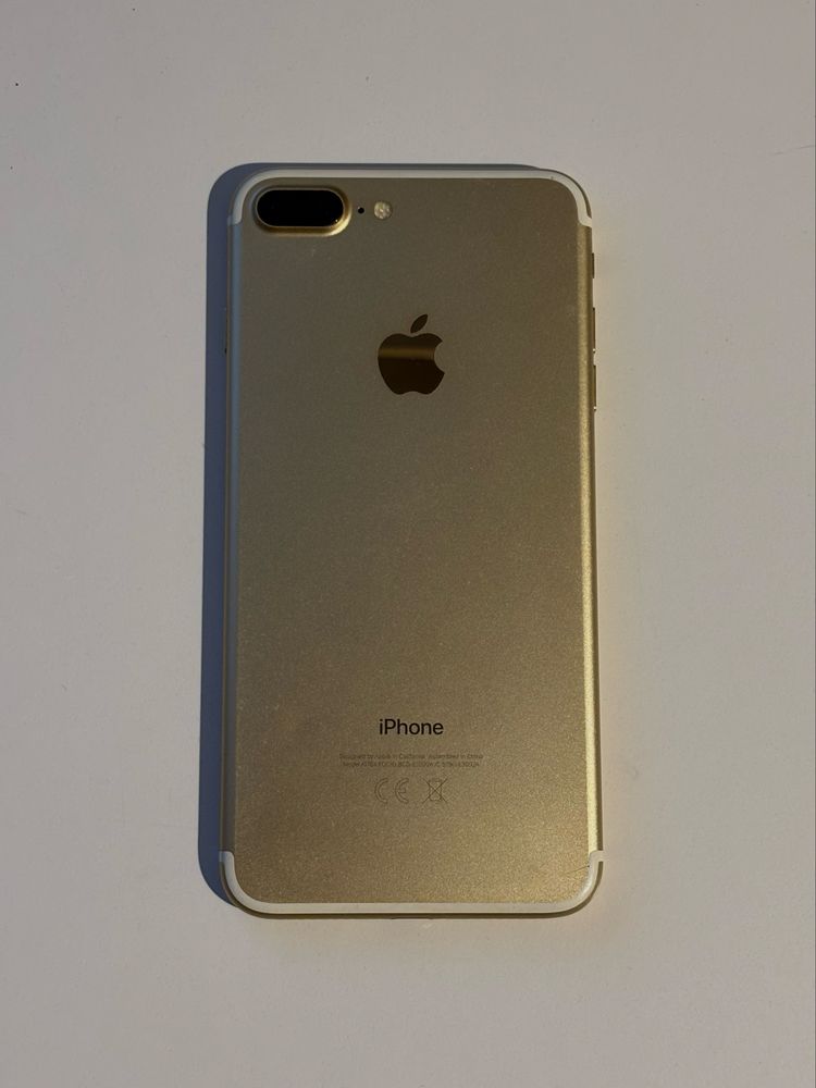 Iphone 7 plus zloty