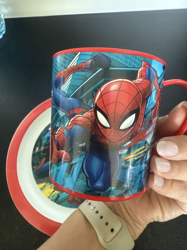 Zestaw spiderman talerz i kubek plastikowe