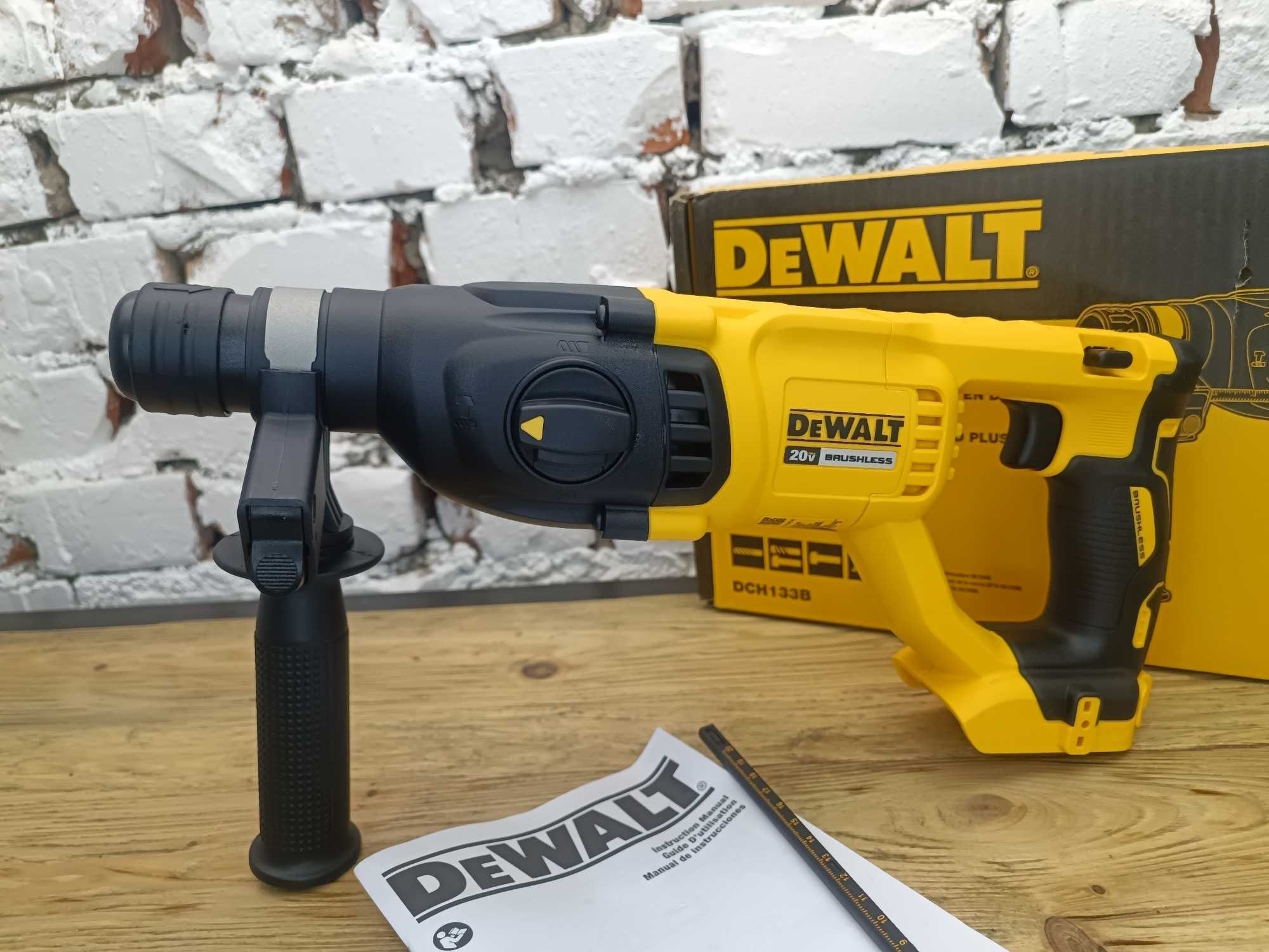 Безщітковий акумуляторний перфоратор DeWalt DCH133 з США Орігинал
