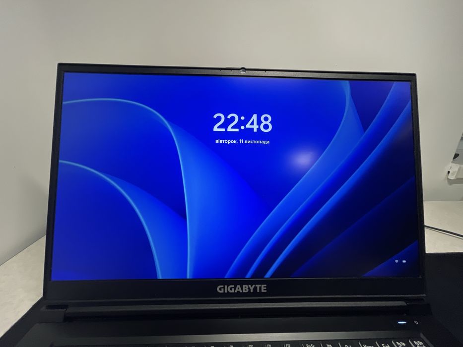 Ноутбук Gigabyte G7 KF