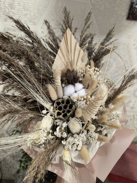 Букети із сухоцвітів, весільні букети, бутоньєрки на замовлення