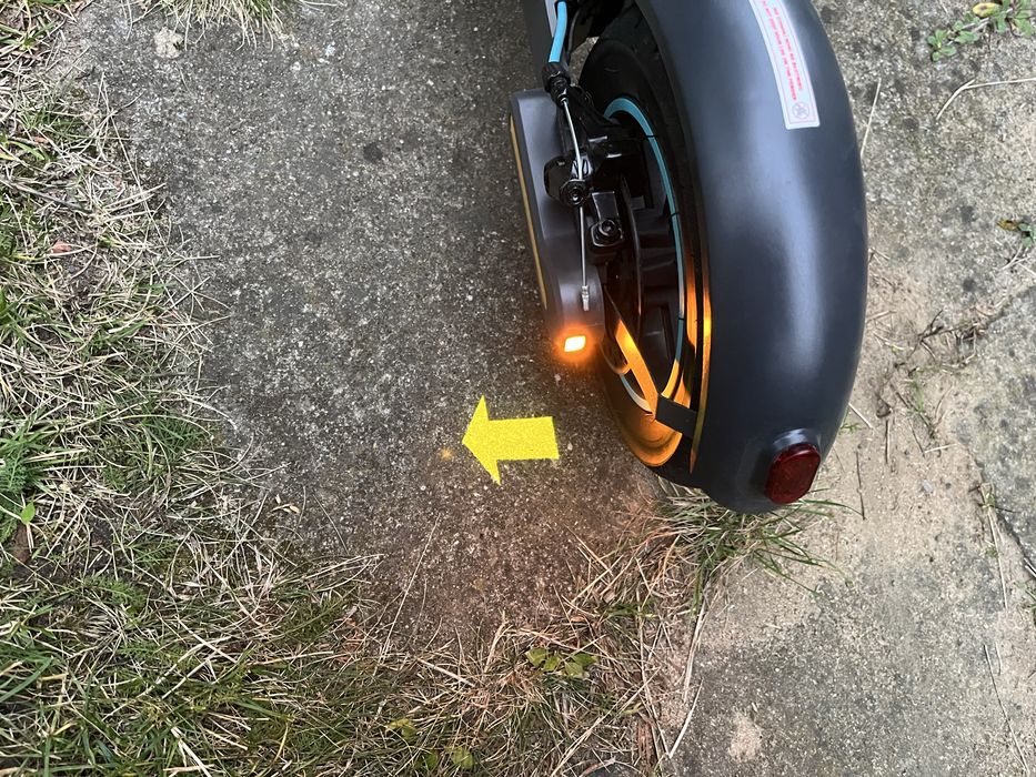 Hulajnoga elektryczna Motus Scooty 10 gen 6