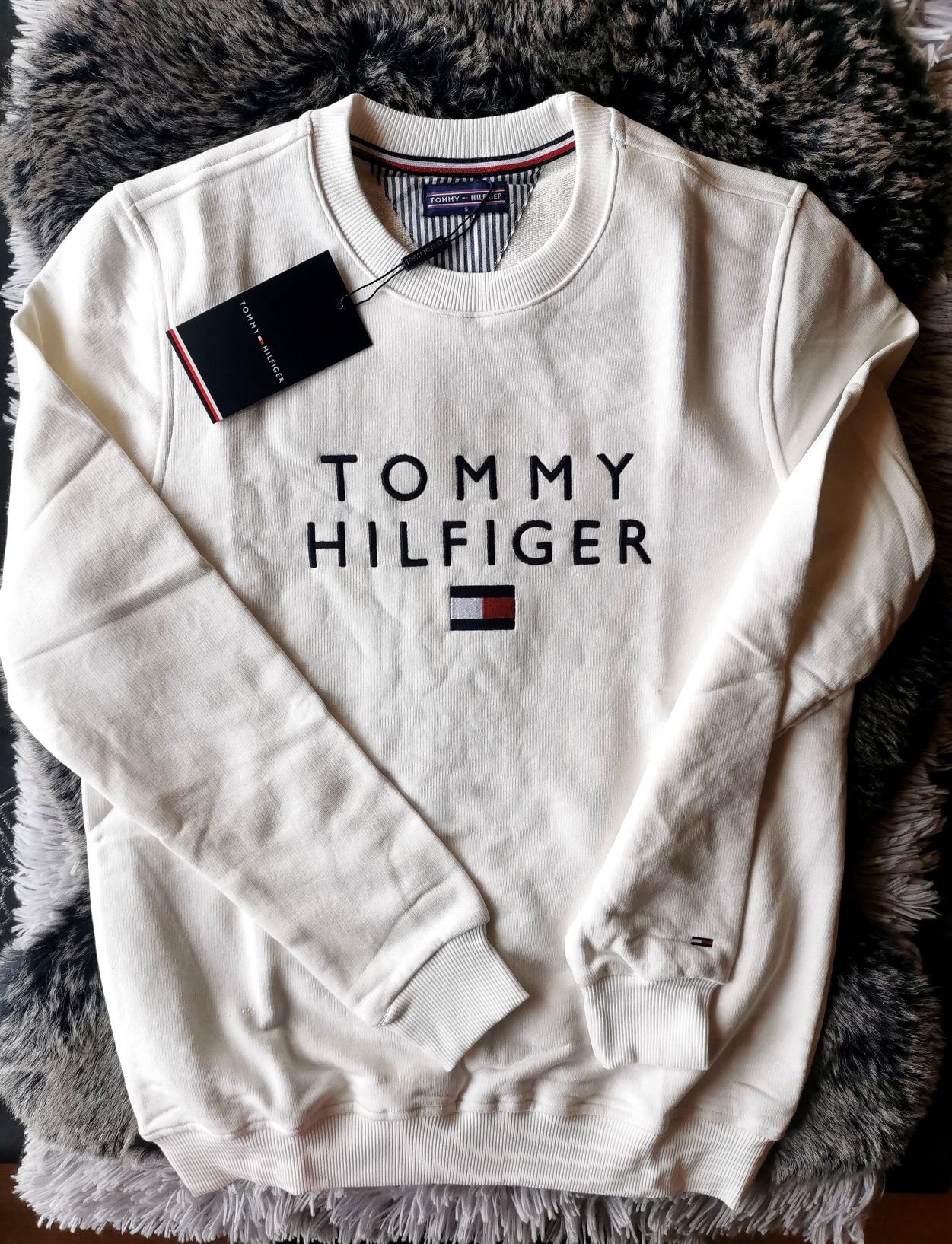 Bluzy męskie bawelniane tommy h