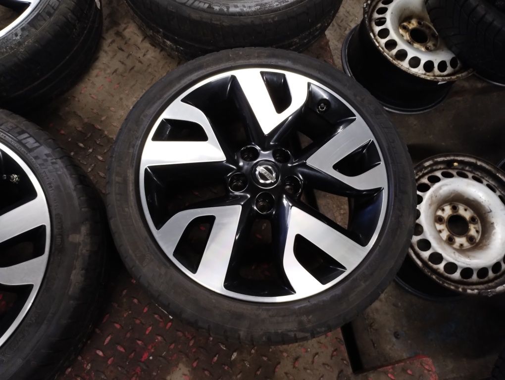 5x114,3 18  cali Oryginal nissan renault