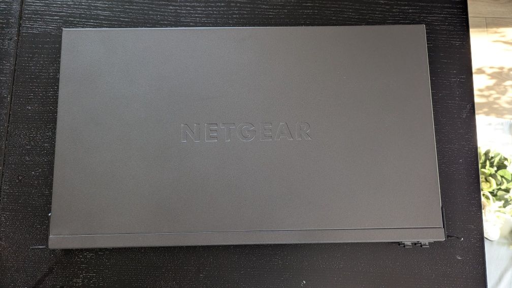 Switch Netgear GS728TPV2 Switch POE
