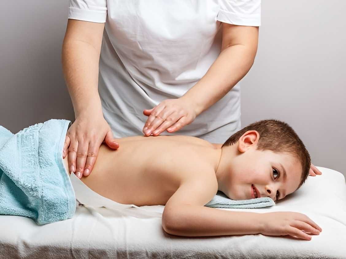 Ваша дитина скаржиться на болі у спині? Приходьте на дитячий масаж60хв