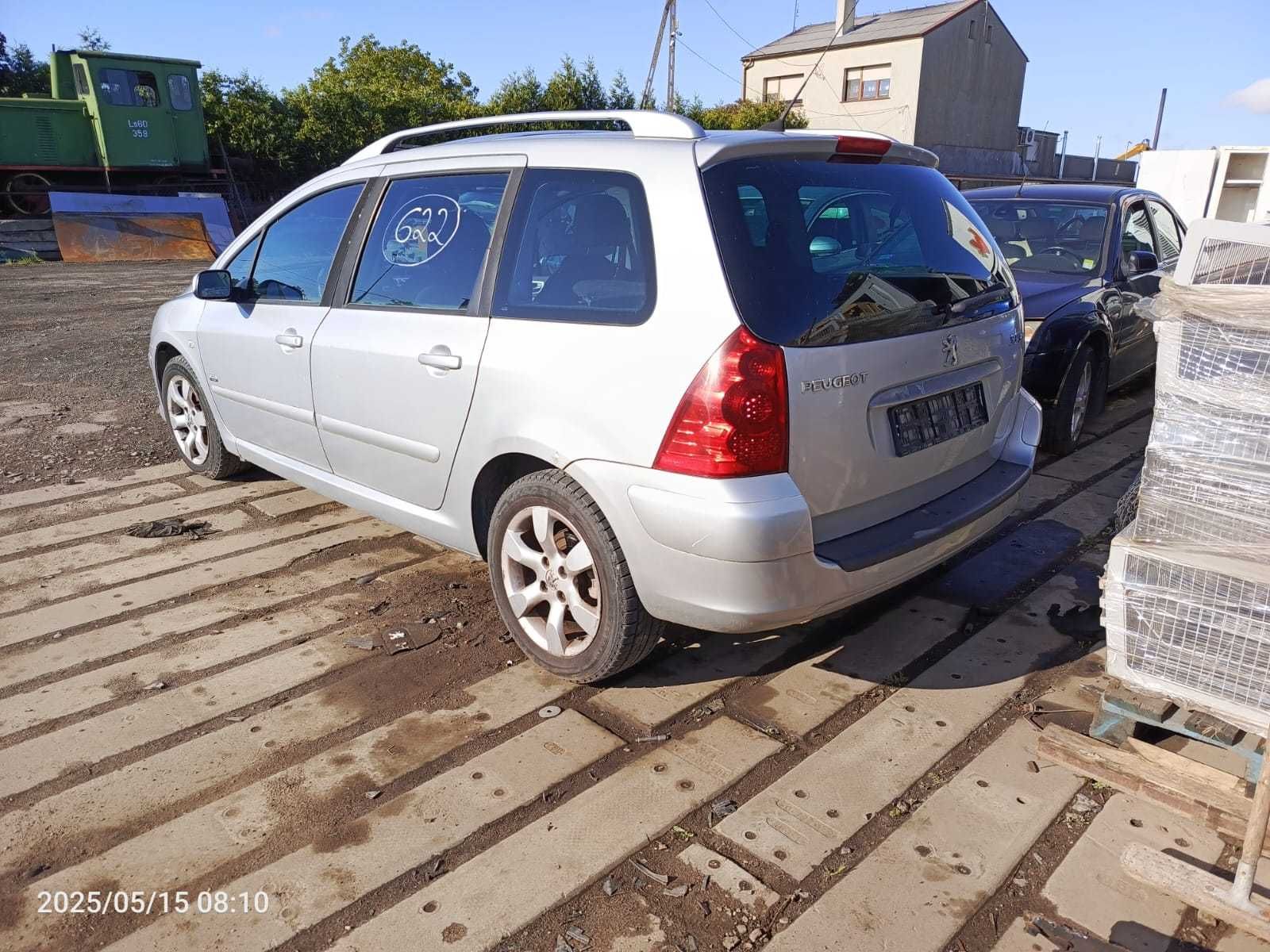 Peugeot 307 SW na części EZRC drzwi klapa maska zderzak