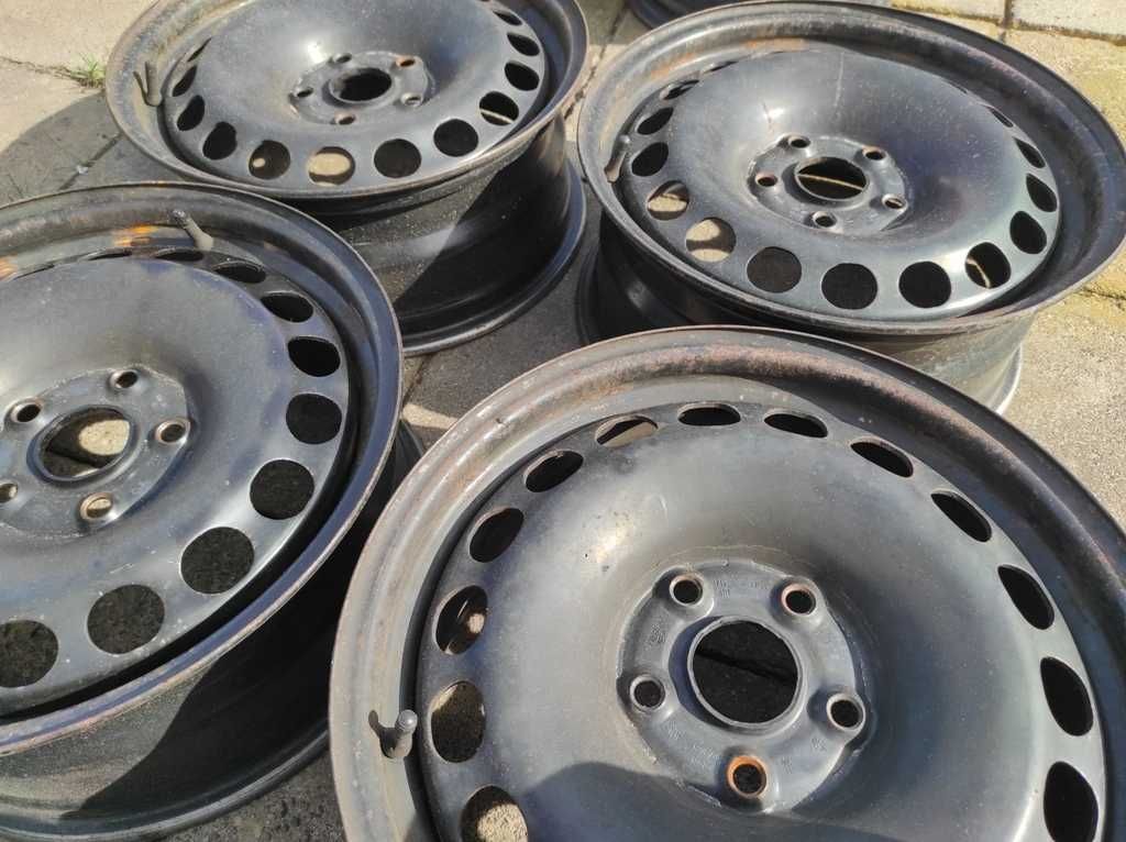Passat B6 B7 Superb felgi stalowe 16 cali 7j ET45