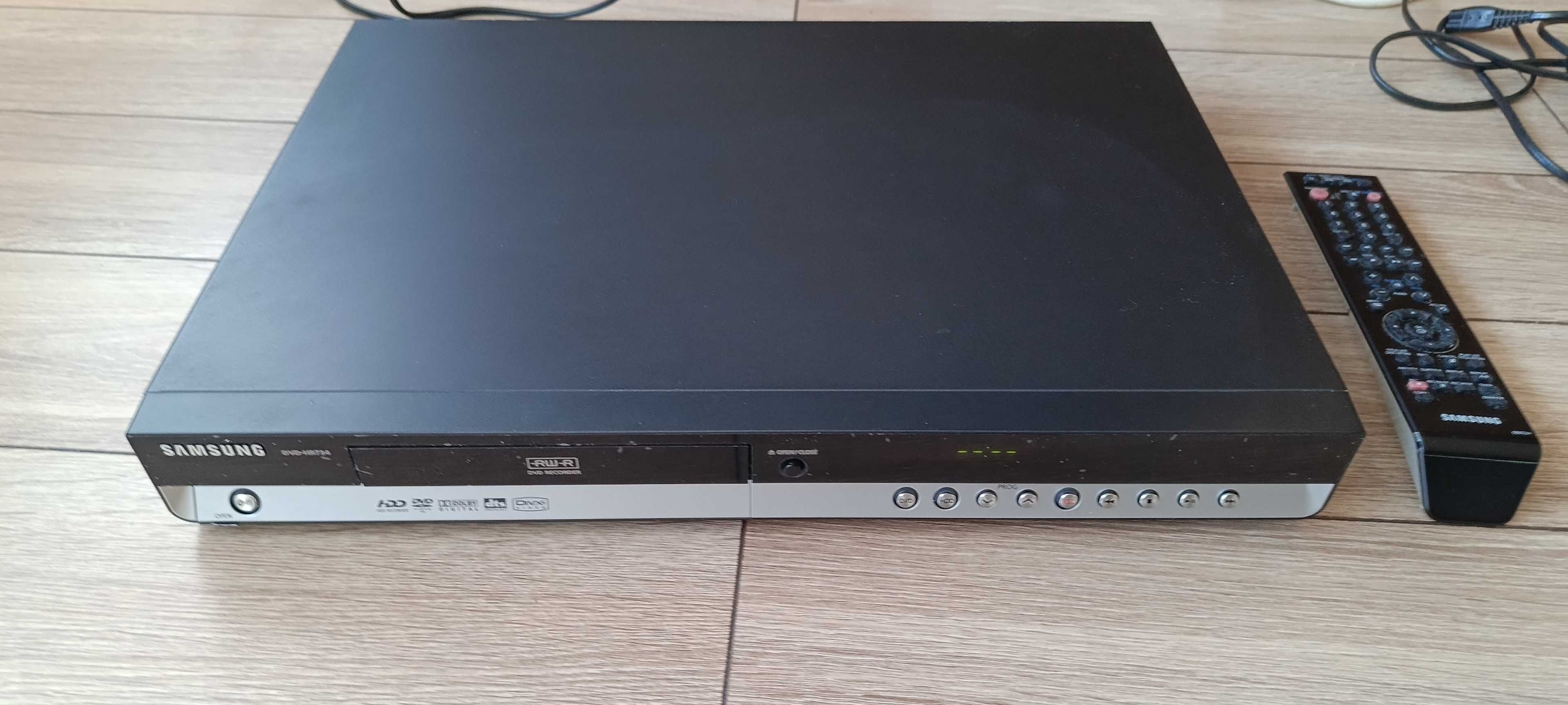 Samsung DVD-HR734, pilot