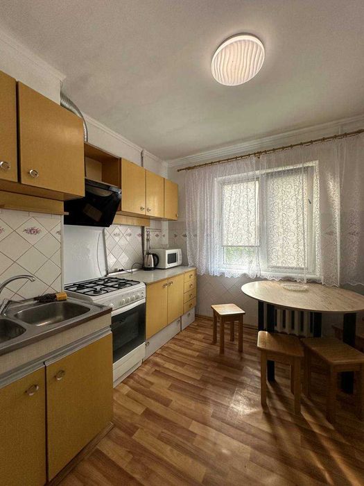 Двокімнатна квартира Д.Галицького,район автовокзалу   11000+ КП