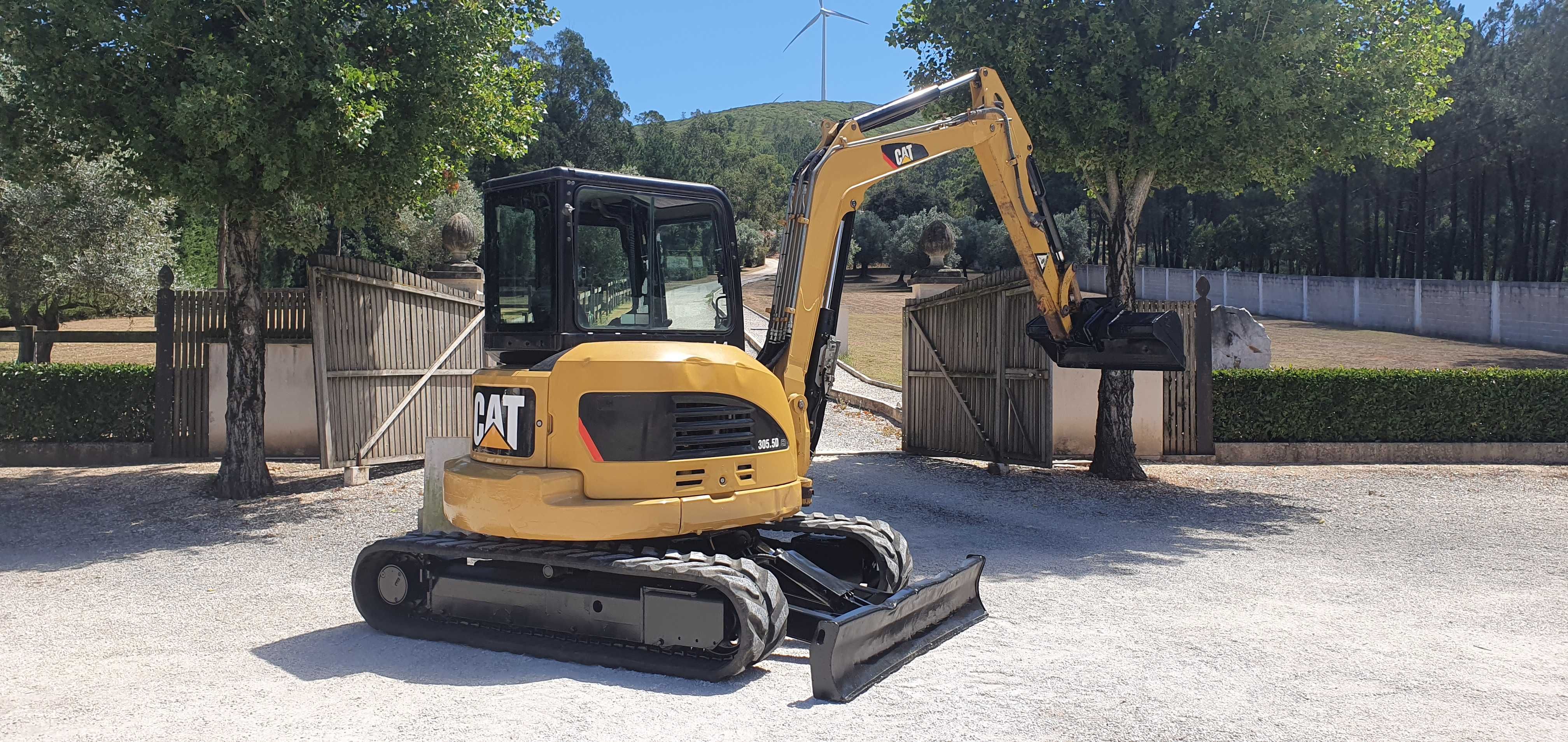 Mini giratoria Caterpillar 305 5 D CR