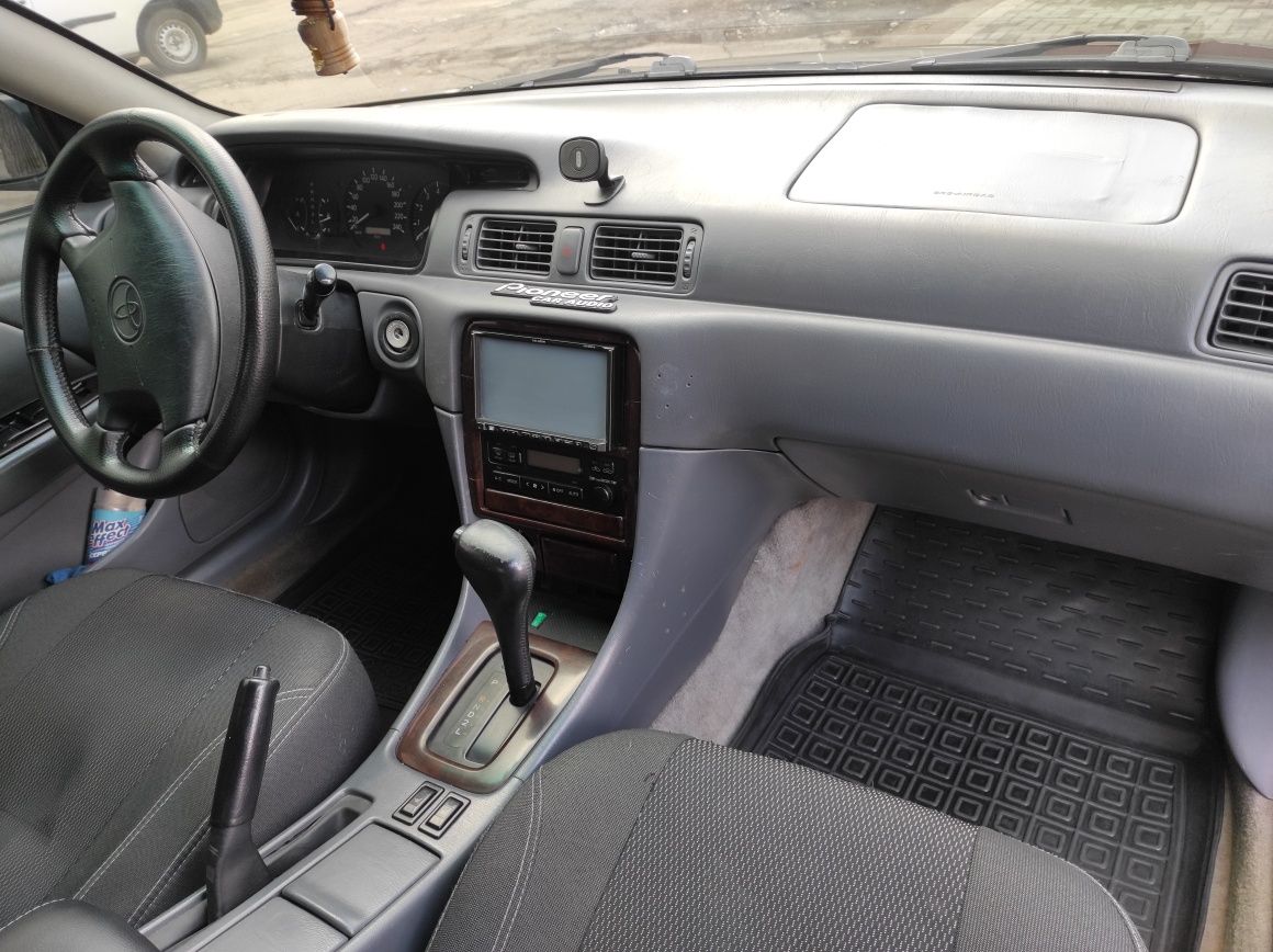 Toyota Camry 20 1998г.