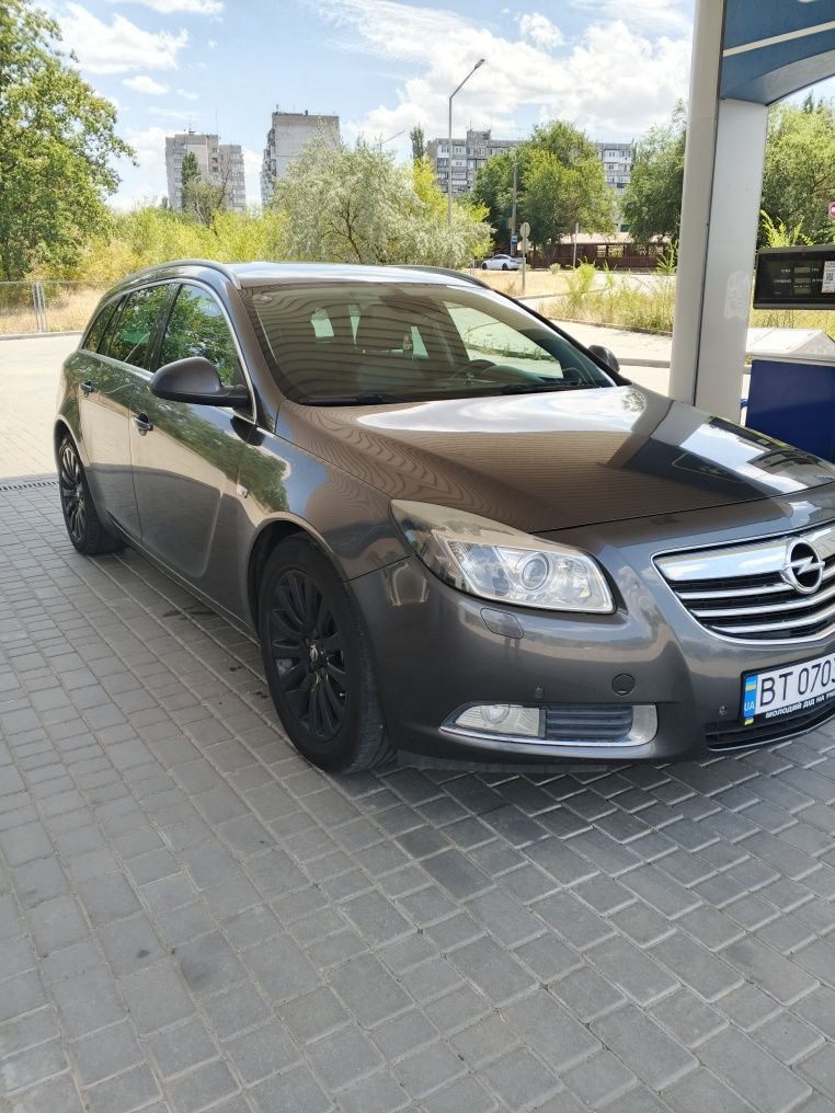 Продам Опель Інсігнія 2009р 2.0 дизель