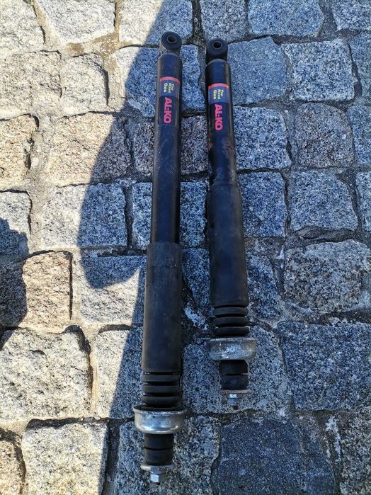 Amortecedores traseiros Al-kO -