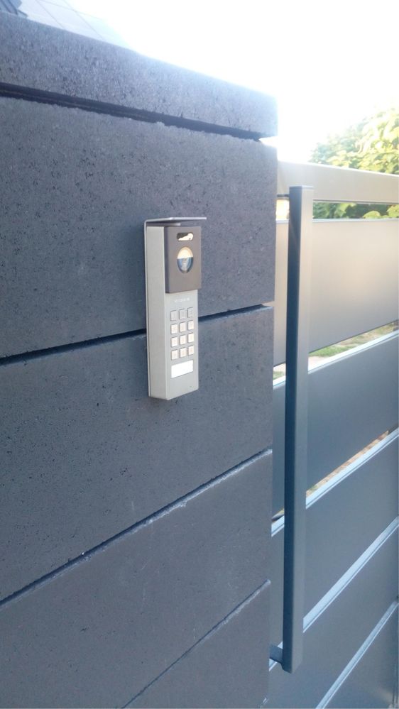 Instalacja i serwis napędów do bram, domofonów i wideodomofonów