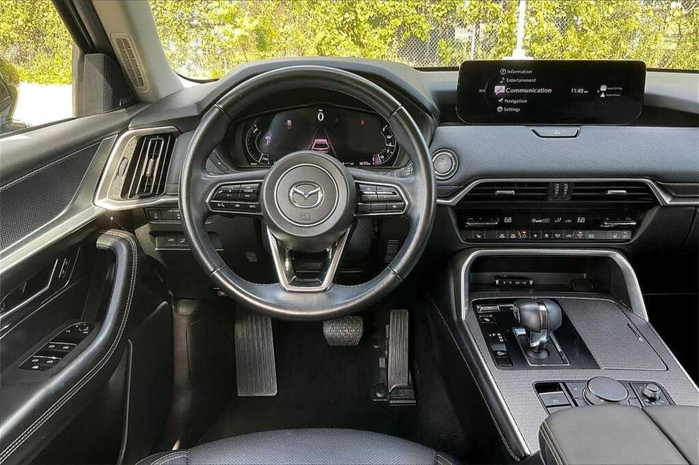 Mazda CX-90 PHEV Premium      2024