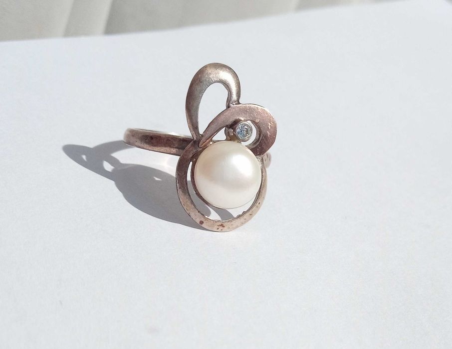 Перстень кольцо з жемчугом Перлина. Срібло 925 проба Розмір 19