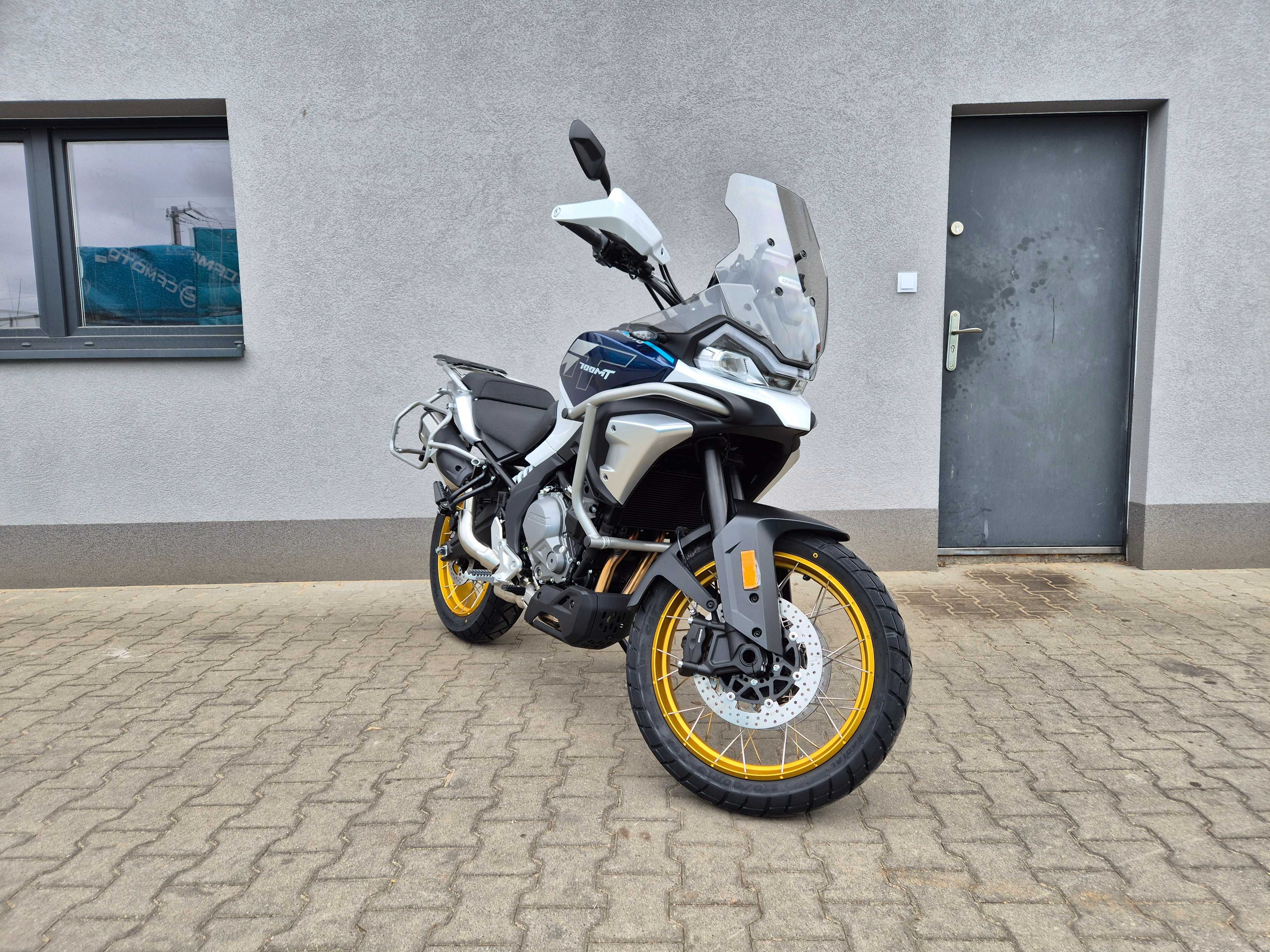 CF Moto MT 700 MT model 2025 od MUDDY od Ręki