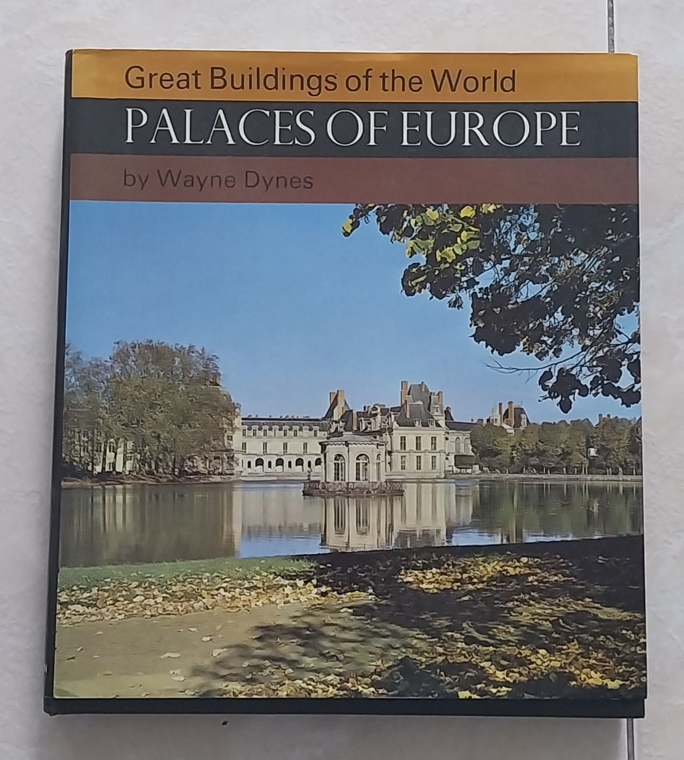 Livro antigo Palaces of Europe